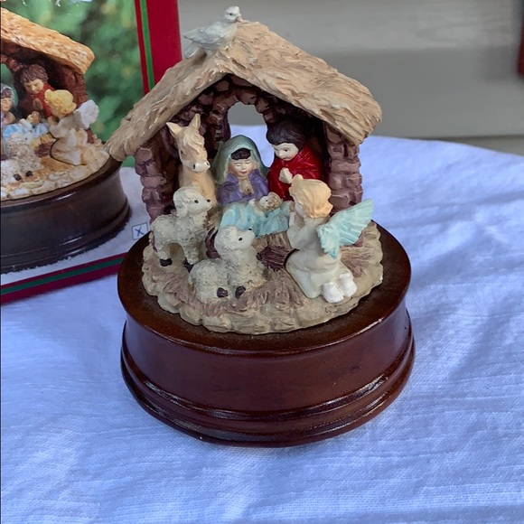 ABC ITEM 37288 Holiday Christmas Nativity Scene Music Box Poshmark